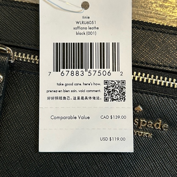 Kate Spade Wristlet- BNWT - Picture 2 of 2